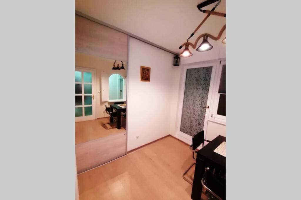 Oasis Felix Apartment Belgrad Exterior foto